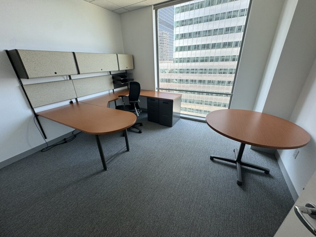 Pre Owned Cubicles