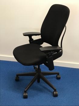 Steelcase Leap V2