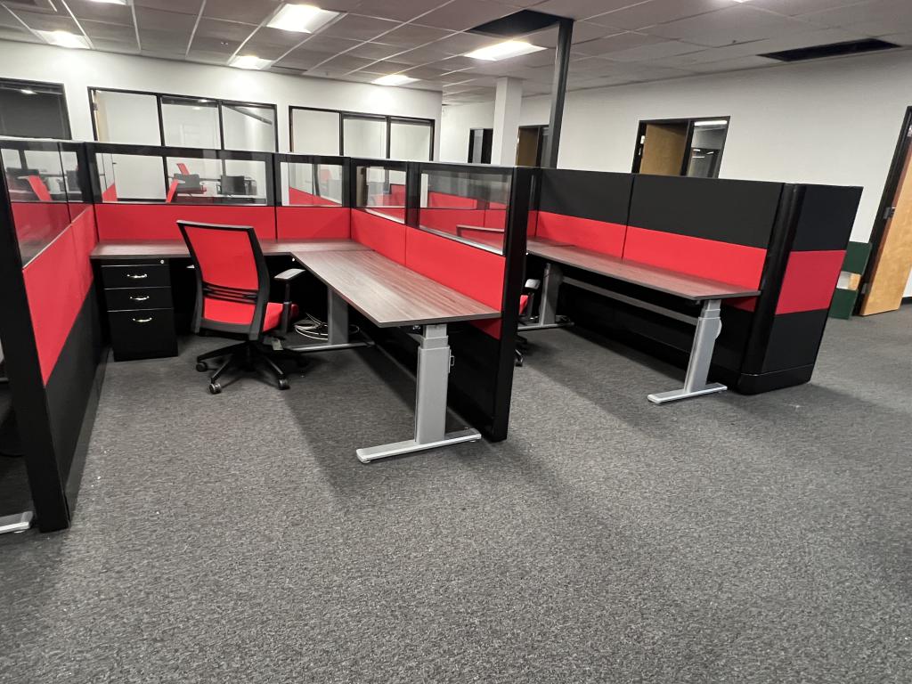 Pre-Owned Office Cubicles