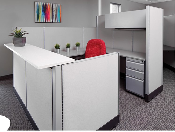 Office Furniture Trends: How to Stay Stylish with Preowned Options